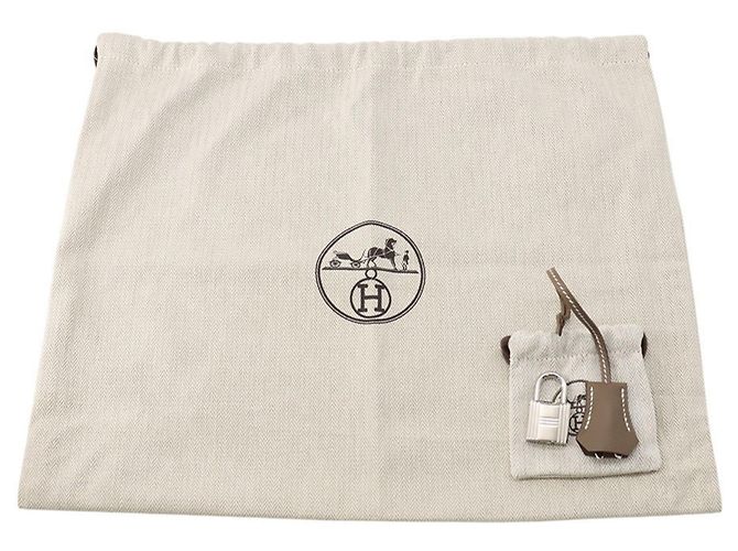 Hermès Borsa a Spalla Hermes Kelly PM in Grigio Etoupe Taupe - vista 14