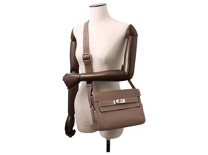 Hermès Borsa a Spalla Hermes Kelly PM in Grigio Etoupe Taupe - vista 4