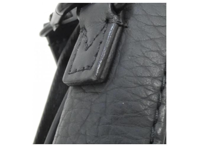 Borsa a spalla verticale indossabile S-Lock in Monogram Taurillon Louis Vuitton Nero Monogramma - vista 5