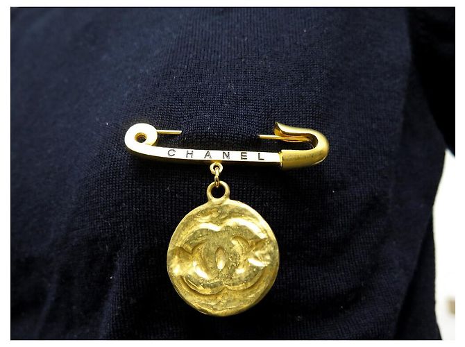 VINTAGE CHANEL BROSCHE PIN MEDAILLE LOGO CC 1994 GOLDMETALL BROSCHE Golden - Ansicht 10