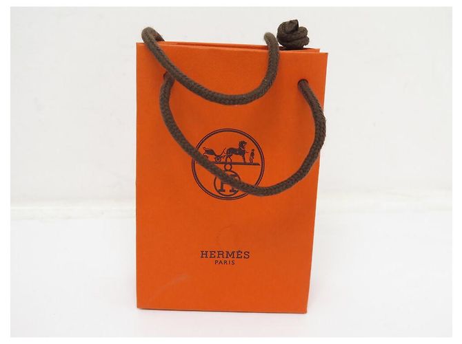 Hermès NOVO PORTA-CHAVES HERMES GRANDE SINETA EM COURO PRETO CHARME DE BOLSA - vista 8