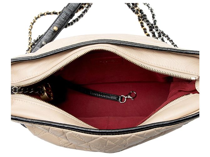Chanel Gabrielle Medium Hobo en cuir de veau vieilli Marron Beige - vue 7