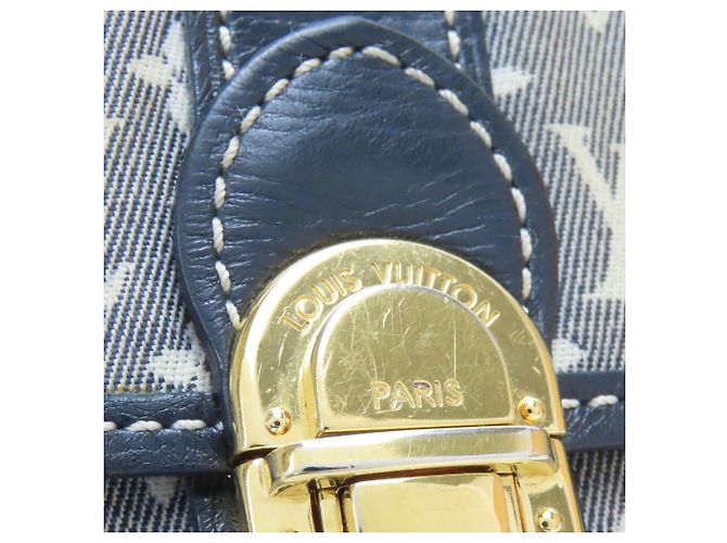 Portafoglio Lungo Monogramma Sarah di Louis Vuitton Blu - vista 5