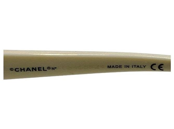 Occhiali da sole Chanel Camelia Bianco - vista 7