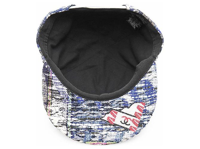 Cappellino Chanel in Tweed Blu - vista 9