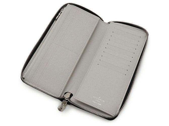 Portafoglio Zippy Verticale Monogram Taiga Louis Vuitton Bianco - vista 5