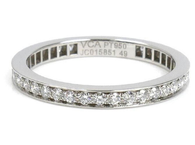 Platin-Romantik-Eternity-Ring von Van Cleef & Arpels - Ansicht 3