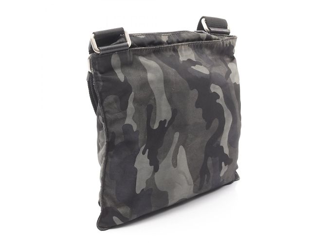 Prada grüne mehrfarbige Nylon-Schultertasche Mehrfarben - Ansicht 2