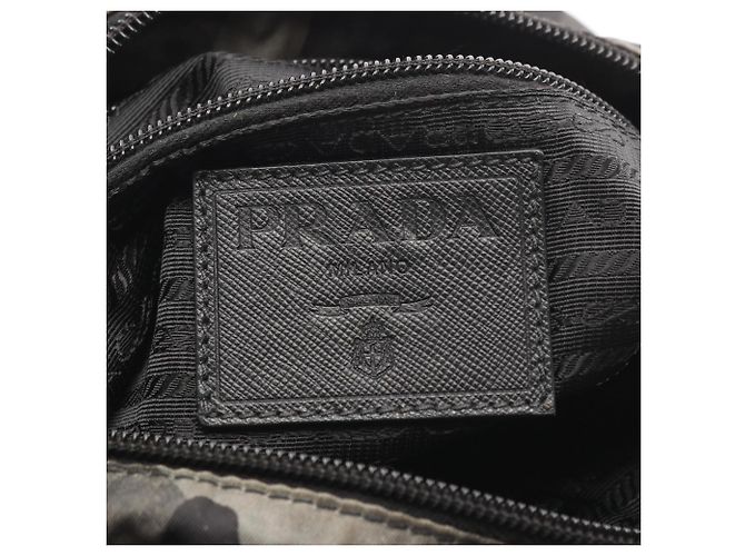 Prada grüne mehrfarbige Nylon-Schultertasche Mehrfarben - Ansicht 4