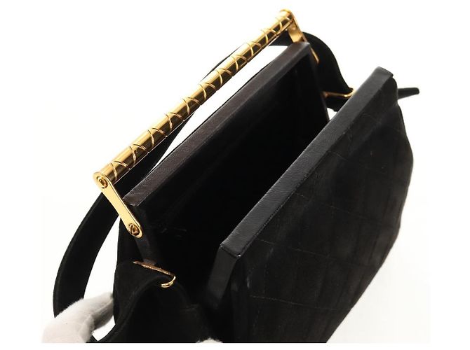 CHANEL Borsa Matelassé in Suede Nera Oro CC Auth 157875V Nero D'oro - vista 21