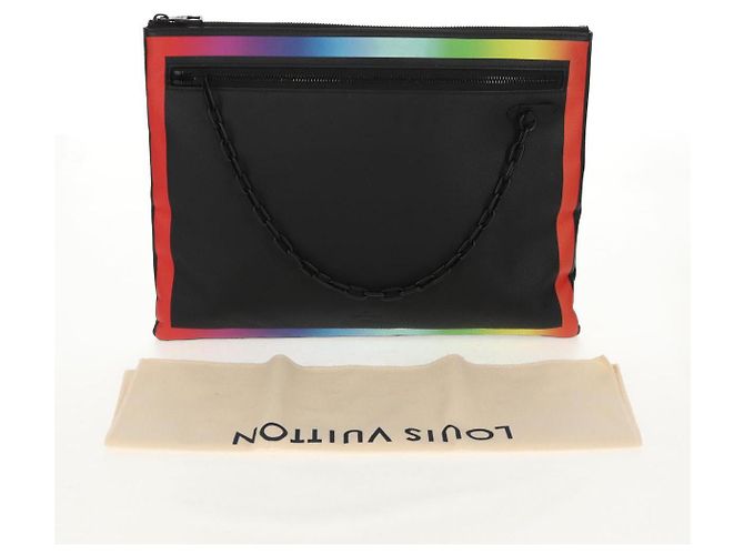 LOUIS VUITTON taiga arcobaleno Pochette A4 Borsa Nera M30347 LV Auth 157880M Nero - vista 12