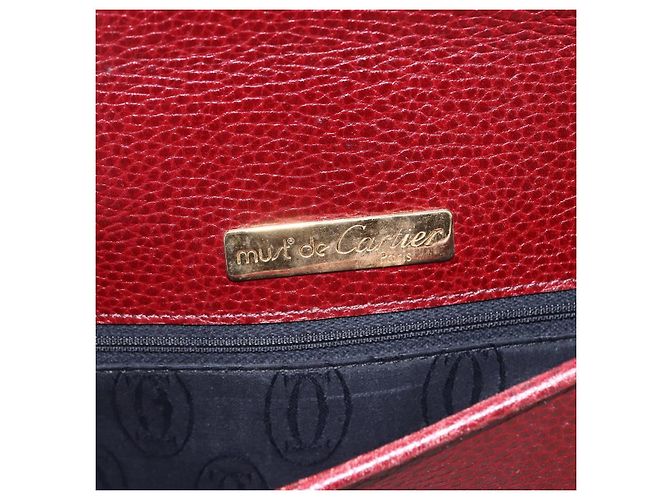 Cartier Borsa a spalla Must Line in pelle bordeaux e oro Auth mr1721 D'oro Bordò - vista 14