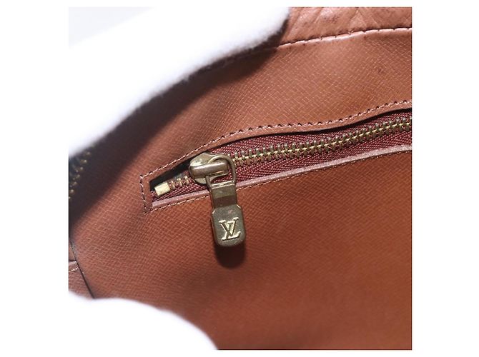 LOUIS VUITTON Clutch Marly Dragonne GM Monogram M51825 LV Auth ka926 Monogramma - vista 19