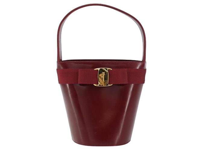 Borsa a mano Vala in pelle rossa e oro di Salvatore Ferragamo Auth gh1422 Rosso D'oro - vista 13