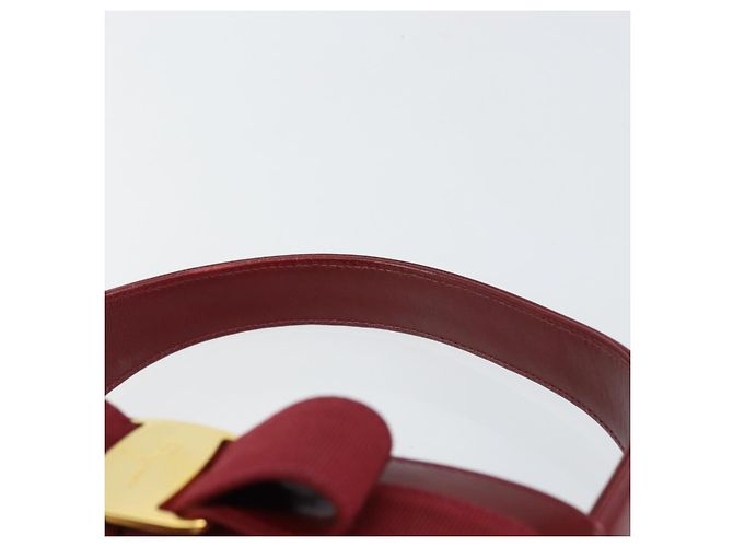 Borsa a mano Vala in pelle rossa e oro di Salvatore Ferragamo Auth gh1422 Rosso D'oro - vista 14