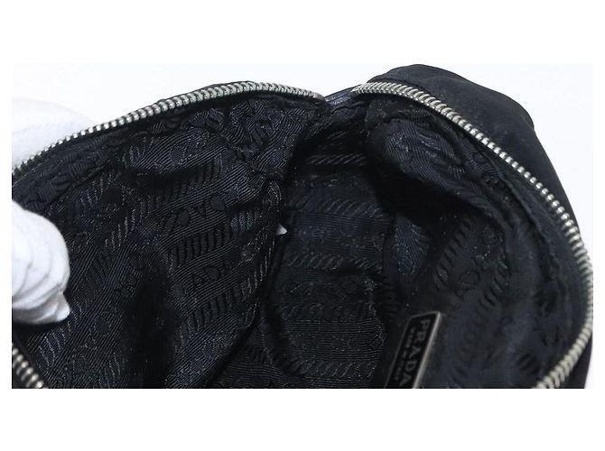 Pochette Prada in nylon e pelle nera Auth bs31960 Nero - vista 18
