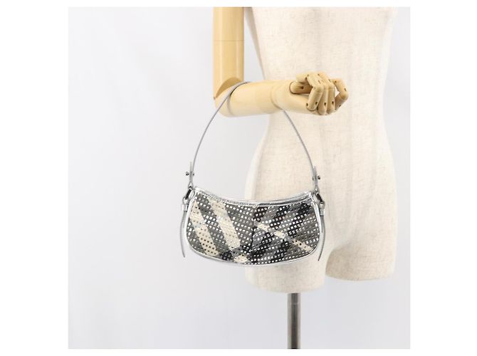 Borsa a Spalla Burberry Nova Check PVC Argento Auth 156475 - vista 21