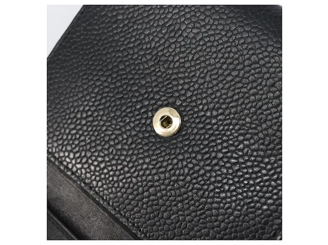 Portefeuille CHANEL en cuir caviar noir avec CC doré Auth fm4996 - vue 19
