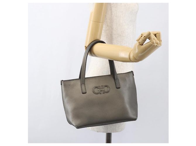 Borsa a mano in pelle Gancini Salvatore Ferragamo Argento Auth BA9175 - vista 22