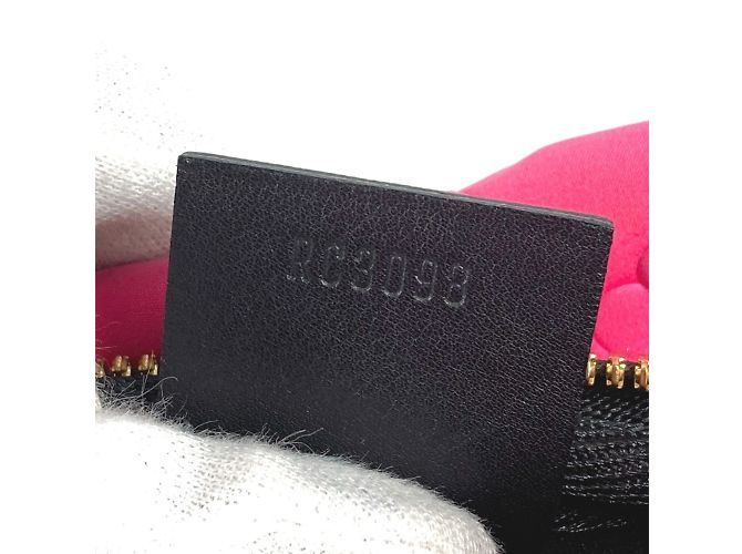 Borsa Pochette Monogram Scuba della linea Crociera Louis Vuitton M92804 Nero Rosa Monogramma - vista 14