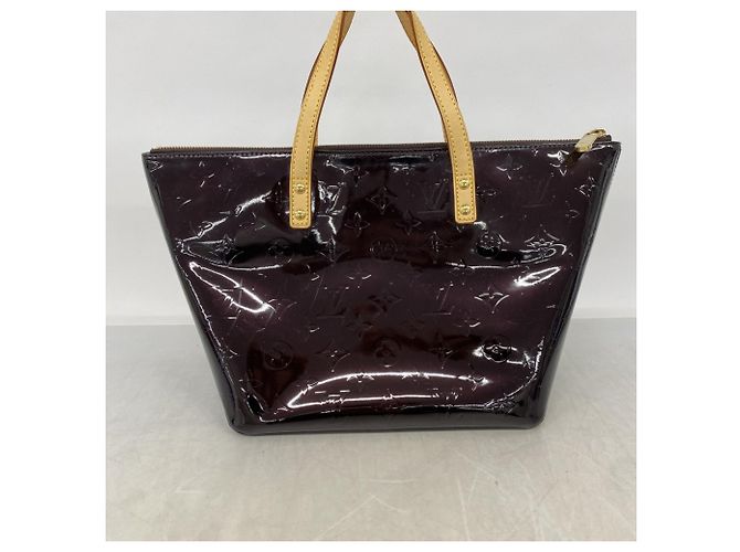 Borsa Vernis Bellevue PM Louis Vuitton Bordò - vista 10