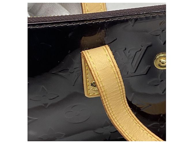 Borsa Vernis Bellevue PM Louis Vuitton Bordò - vista 8