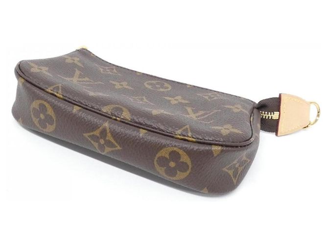 Mini Pochette Accessoires Monogram Louis Vuitton Marrone - vista 2