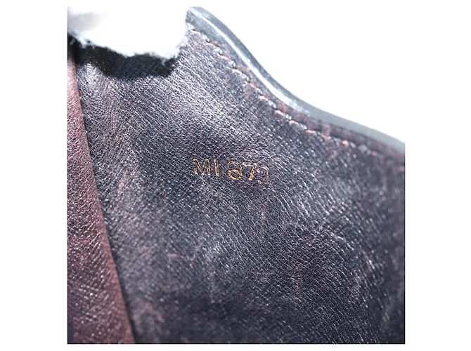 Borsa Cartouchiere Louis Vuitton in pelle Epi MM Blu - vista 7