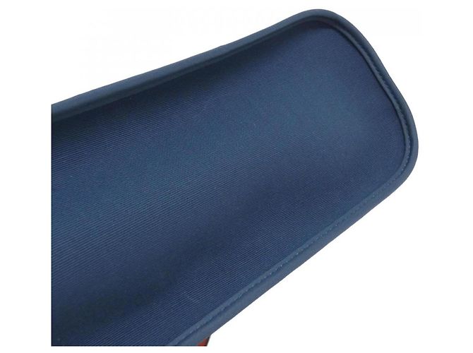 Hermès Cabag PM Handtasche Rot Blau - Ansicht 2