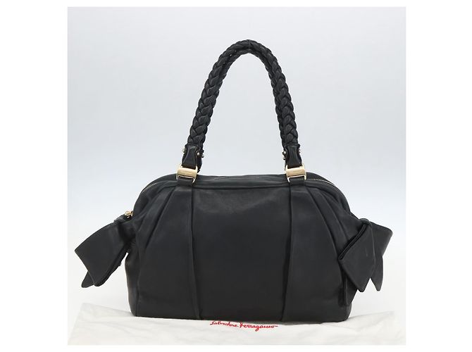 Halb Schultertasche aus Leder in Schwarz und Gold Auth 148535V von Salvatore Ferragamo Golden - Ansicht 12