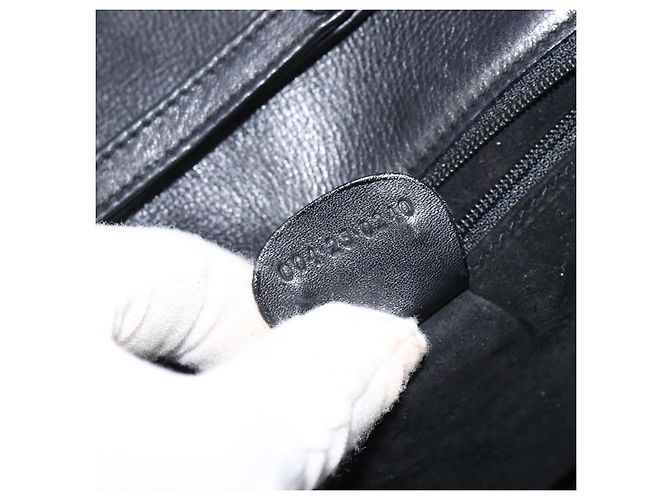 Borsa a Spalla in Pelle Nera e Oro GUCCI 004 25 0240 Auth 156804 Nero D'oro - vista 12