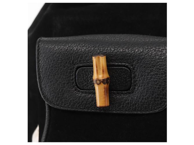 Sac à dos en daim Gucci Bamboo Noir Or 003 1956 0030 Auth 155694 - vue 21