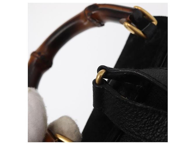 Sac à dos en daim Gucci Bamboo Noir Or 003 1956 0030 Auth 155694 - vue 8