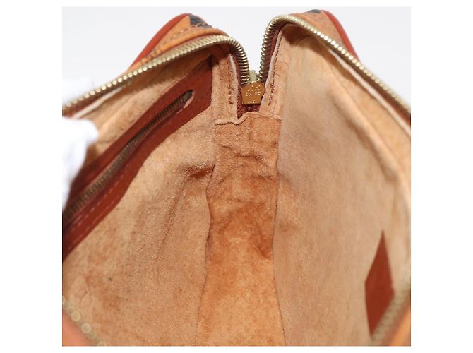 MCM Logogram Vicetos Clutch Bag de Cuero PVC Marrón Dorado Auth 148568V - vista 18
