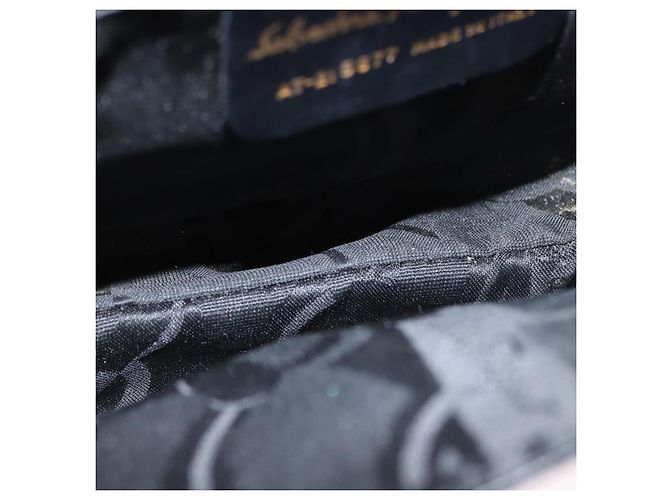 Borsa a mano Vala in pelle 2 in 1 nera e dorata Auth BA8780 di Salvatore Ferragamo Nero D'oro - vista 11