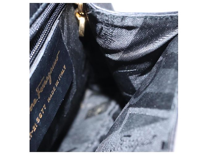 Borsa a mano Vala in pelle 2 in 1 nera e dorata Auth BA8780 di Salvatore Ferragamo Nero D'oro - vista 20