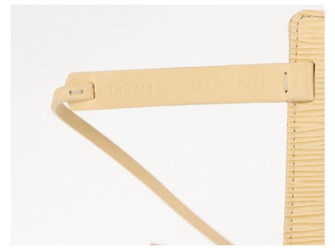 LOUIS VUITTON Epi Rochelle Waist bag Cream M5292A LV Auth 156773 - view 10
