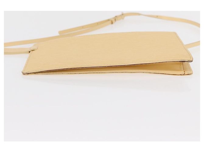 LOUIS VUITTON Epi Rochelle Waist bag Cream M5292A LV Auth 156773 - view 5