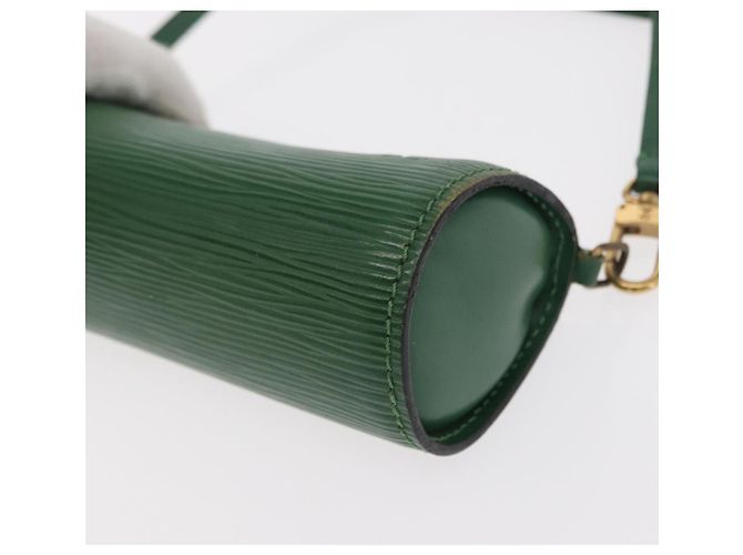POCHETTE SOUFFLOT EPI LOUIS VUITTON VERDE LV Auth 156539 - vista 15