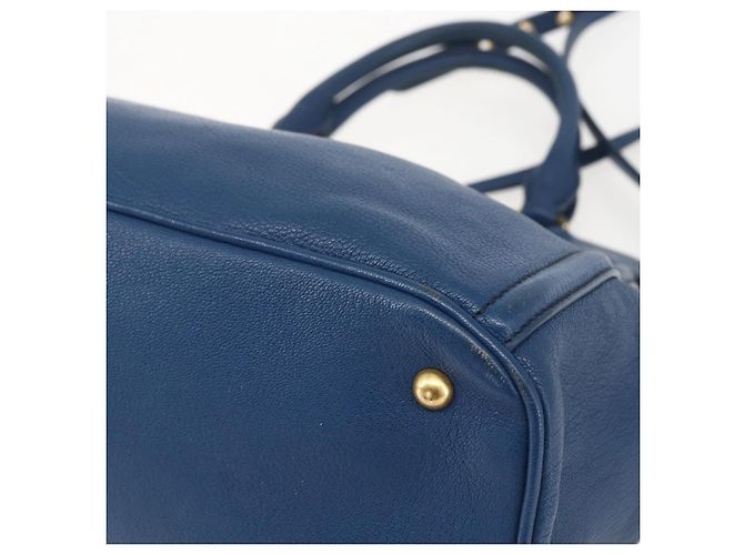 Borsa a mano Miu Miu in pelle 2 in 1 blu oro Auth 156133 D'oro - vista 17
