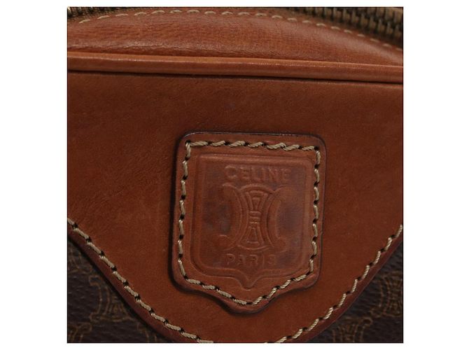 Céline Borsa a Spalla in Tela Macadam CELINE in Pelle PVC Marrone Oro Auth 156702 D'oro - vista 18