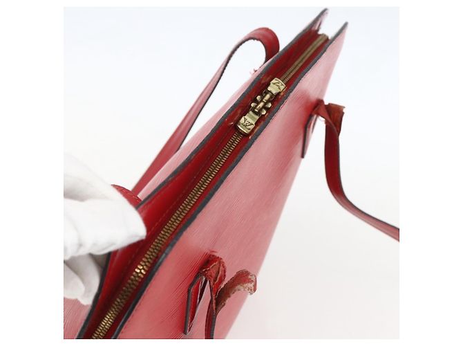 LOUIS VUITTON Borsa a Spalla Epi Lussac Rossa M52287 LV Auth 159706 Rosso - vista 6