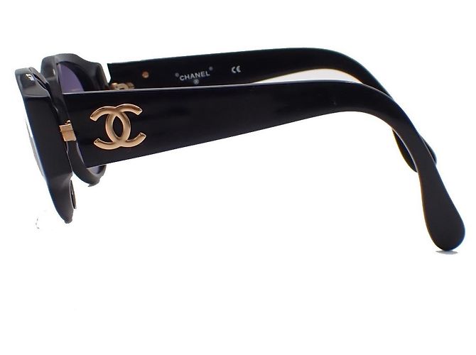 Gafas de sol CHANEL Logo de plástico Negro - vista 3