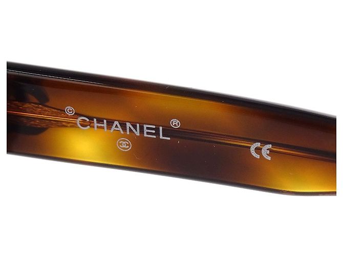 Occhiali da sole CHANEL Logo in plastica Marrone - vista 7