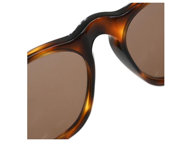 Gafas de sol matelassé con logo CC de Chanel de plástico Castaño - vista 7