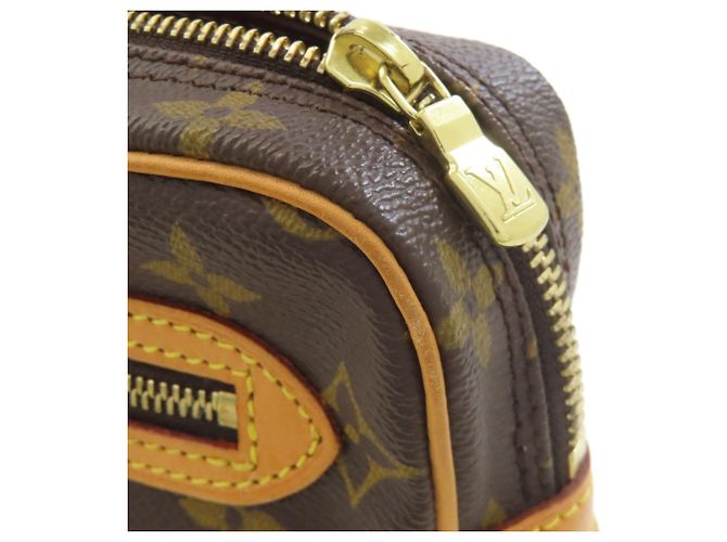 Borsa Clutch Marly Dragonne M51825 di Louis Vuitton Monogramma - vista 10