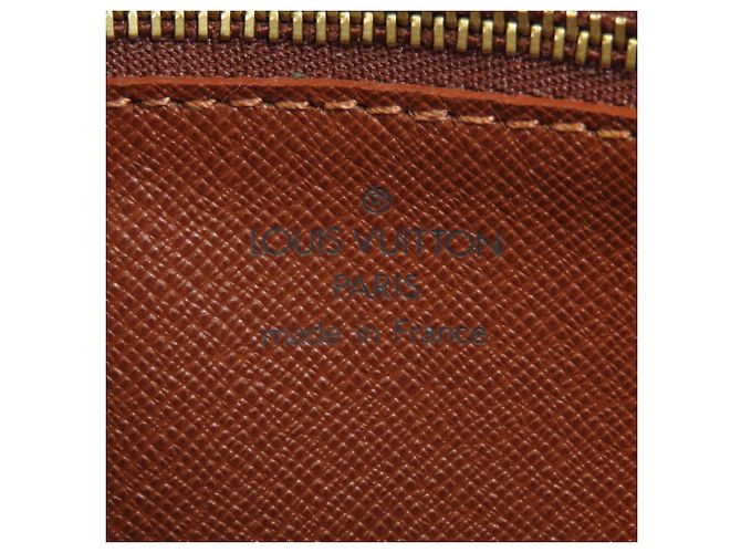 Borsa Clutch Marly Dragonne M51825 di Louis Vuitton Monogramma - vista 6