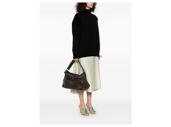 Sac à épaule en cuir marron Chanel - Années 2000 - vue 2