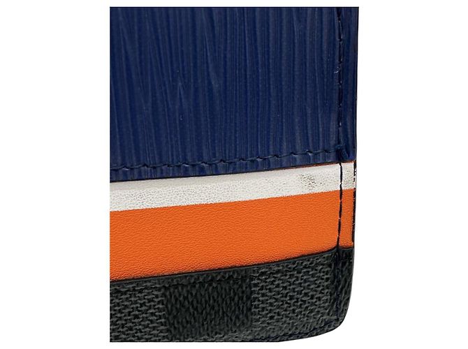 Portafoglio Lungo Epi Brazza NM di Louis Vuitton Blu - vista 6