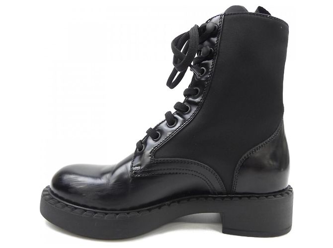 Prada 3LF7 gebürstete Lederstiefel Schwarz - Ansicht 2